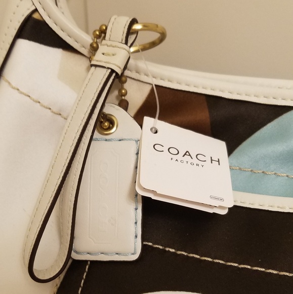 Authentic Coach Handbag - Picture 3 of 7
